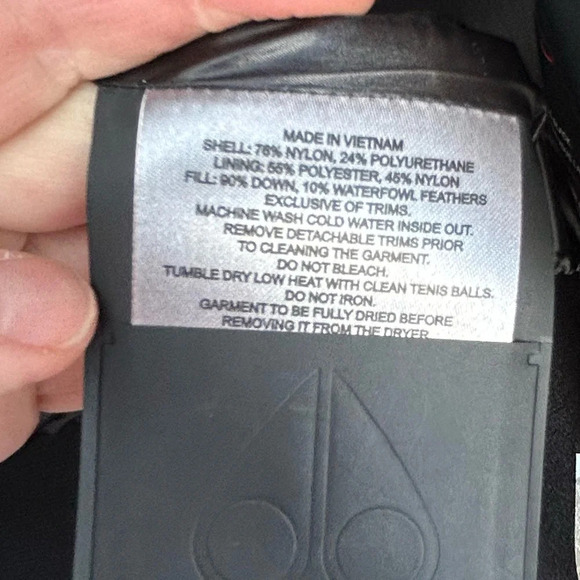 Moose Knuckles BNWOT Tracadie Down Jacket, size M - Picture 13 of 16